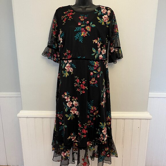 Kiyonna Wedding Guest Wildflower Embroidered Cocktail Dress, Size OX (10-12) - Picture 3 of 14